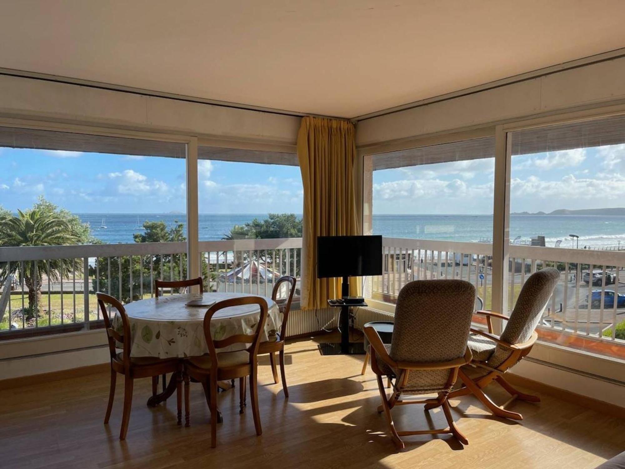 Appartement Avec Terrasse, Parking, Plage De Trestraou A Perros-Guirec - Fr-1-368-350 Bagian luar foto